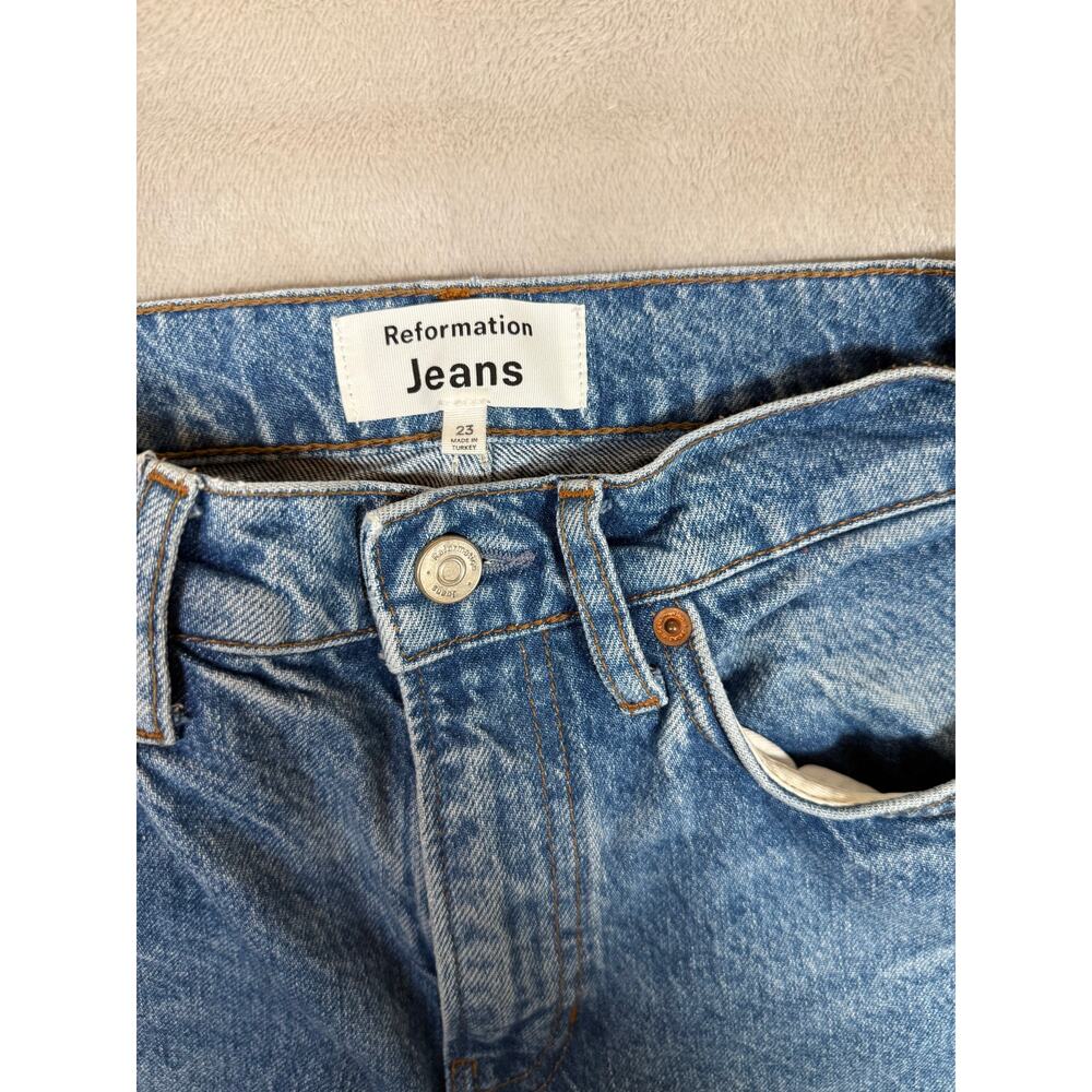 Reformation Val 90s Mid Rise Straight Leg Frayed Hem Jeans 23 - Picture 2 of 5
